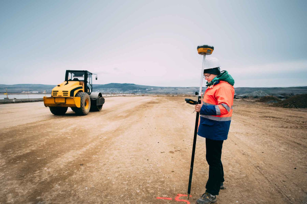 Ingeniería Geomática · Topógrafos Servicios Topográficos y Geomáticos Tomelloso